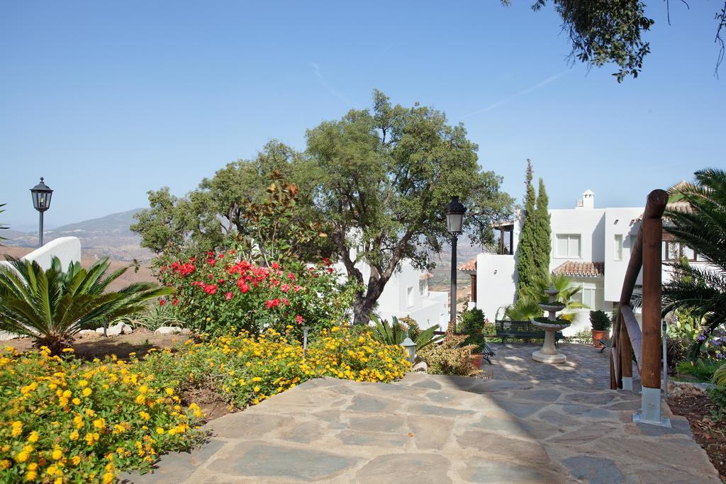 Apartment Jacarandas De Elviria Marbella Exterior foto